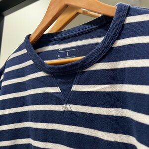 GAP Men's Blue and White Striped Crewneck Sweater